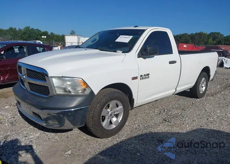 2015 Ram 1500 Tradesman z USA, uszkodzony, nr VIN 3C6JR6DT7FG531399